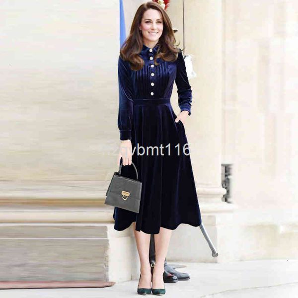 casual dresses princess kate's same autumn and winter women's dress baby collar long sleeve slim western velvet dinner, Black;gray
casual dresses princess kate's same autumn and winter women's dress baby collar long sleeve slim western velvet dinner, Black;gray