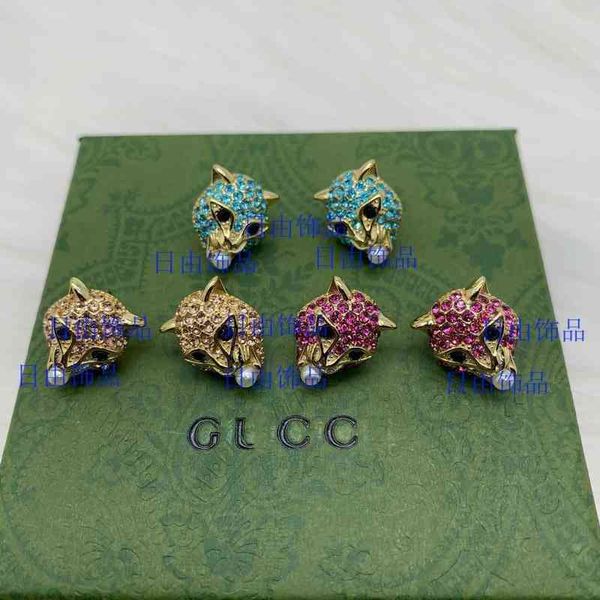factory outlet earrings new letter diamond color matching pearl temperament trend fashion earrings, Golden
factory outlet earrings new letter diamond color matching pearl temperament trend fashion earrings, Golden