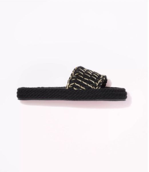 aaaaa+ women mules c slippers sandals pearls sliders stuffies lambskin black white flat slippers ladies beach rubber flip flops with box 888
aaaaa+ women mules c slippers sandals pearls sliders stuffies lambskin black white flat slippers ladies beach rubber flip flops with box 888
