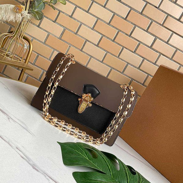 luxurys designers bags women fashion lady vintage handbags caual wallet purse genuine leather sold shoulder bags clutch
luxurys designers bags women fashion lady vintage handbags caual wallet purse genuine leather sold shoulder bags clutch