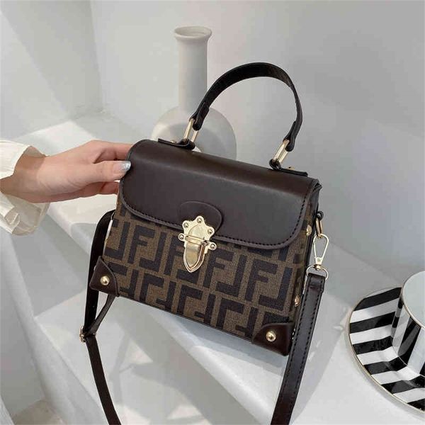 women's new summer trend fashion single messenger simple small square 80% off purse sales
women's new summer trend fashion single messenger simple small square 80% off purse sales