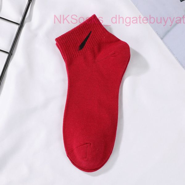 fashion classic men's socks hook brand designer women's leisure lovers' short tube sportsocks luxury women men breathable ver, Black 
fashion classic men's socks hook brand designer women's leisure lovers' short tube sportsocks luxury women men breathable ver, Black