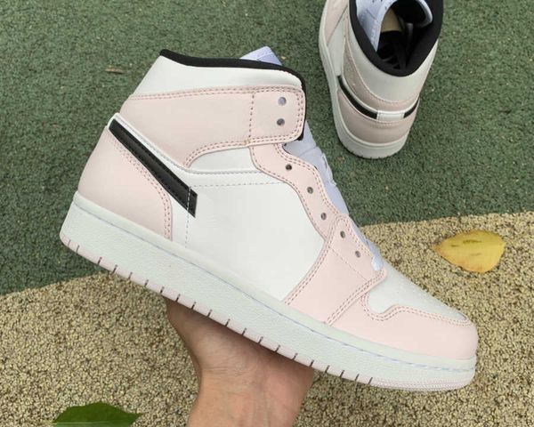 men women basketball shoes barely rose jumpman 1 1s mid light violet black white trainers sneakers sports come with box
men women basketball shoes barely rose jumpman 1 1s mid light violet black white trainers sneakers sports come with box