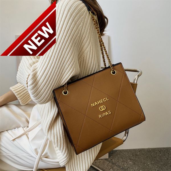 trendy wholesale new large urban simple atmosphere high-grade one shoulder women's fashion chain ladies bags
trendy wholesale new large urban simple atmosphere high-grade one shoulder women's fashion chain ladies bags