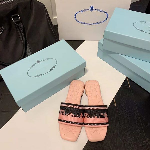 ladies slippers classic designer 2022 summer new outer wear flat beach sandals comfortable casual women's shoes, Black
ladies slippers classic designer 2022 summer new outer wear flat beach sandals comfortable casual women's shoes, Black
