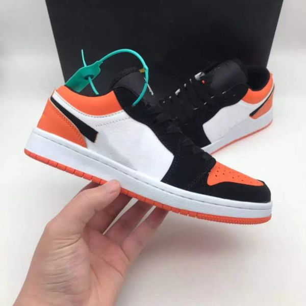 comfortable men women shoes designer fashion low lace-up leather casual sneakers trainers outdoor wear-resisting skateboard shoe 36-44, Black
comfortable men women shoes designer fashion low lace-up leather casual sneakers trainers outdoor wear-resisting skateboard shoe 36-44, Black