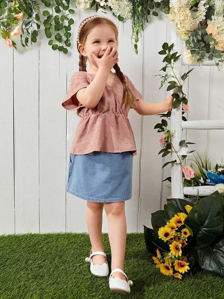 toddler girls swiss dot butterfly sleeve peplum blouse she, White;black
toddler girls swiss dot butterfly sleeve peplum blouse she, White;black