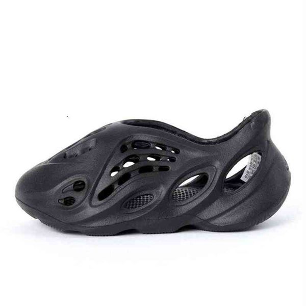 fashion eva foam runner kan slides toddlers infants kids childrens slippers triple red white black desert sand bone resin san2782ipw5, Black;red 
fashion eva foam runner kan slides toddlers infants kids childrens slippers triple red white black desert sand bone resin san2782ipw5, Black;red