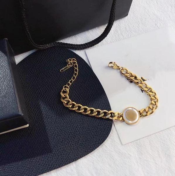 designers luxury bracelet women jewelry gold letter fashion fritillaria simplicity womens temperament bracelet memorial day gift, Golden;silver
designers luxury bracelet women jewelry gold letter fashion fritillaria simplicity womens temperament bracelet memorial day gift, Golden;silver