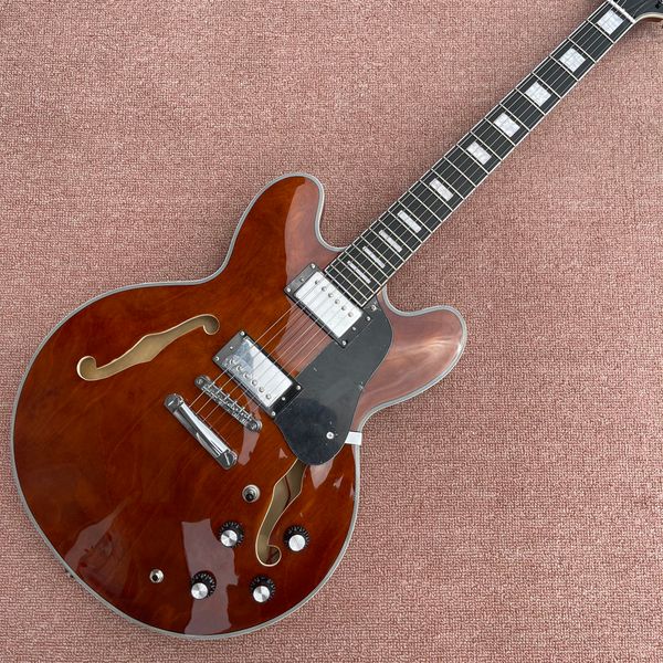 oem jazz electric guitar, rosewood fingerboard, double convex surface as same of the pictures
oem jazz electric guitar, rosewood fingerboard, double convex surface as same of the pictures