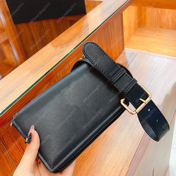luxury designer shoulder bags vintage crossbody mini leather handbag fashion chain bag black women handbags flap adjustable straps classic p
luxury designer shoulder bags vintage crossbody mini leather handbag fashion chain bag black women handbags flap adjustable straps classic p