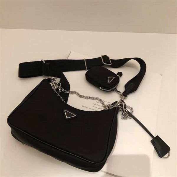 super fire in one versatile underarm women's chain single messenger same women 45% off sell online
super fire in one versatile underarm women's chain single messenger same women 45% off sell online