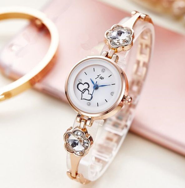 crystal flower bracelet watches classic stainless steel heart lover wristwatches, Slivery;golden
crystal flower bracelet watches classic stainless steel heart lover wristwatches, Slivery;golden