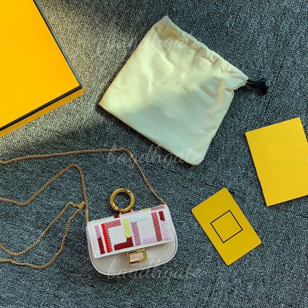 designer luxury bag mini baguette coin purse nano chain lipstick small handbag fashion embroidery letter
designer luxury bag mini baguette coin purse nano chain lipstick small handbag fashion embroidery letter