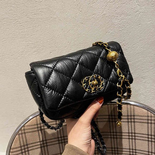 this year's popular small cross bag for women autumn and winter 2022 new lingge chain fashion square designer bags
this year's popular small cross bag for women autumn and winter 2022 new lingge chain fashion square designer bags
