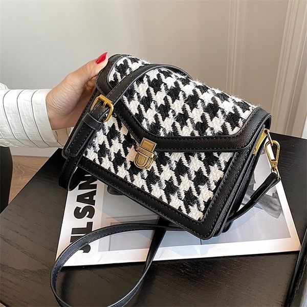 houndstooth crossbody womens bag winter shoulder handbags female luxury trending foot bag and s 220722
houndstooth crossbody womens bag winter shoulder handbags female luxury trending foot bag and s 220722