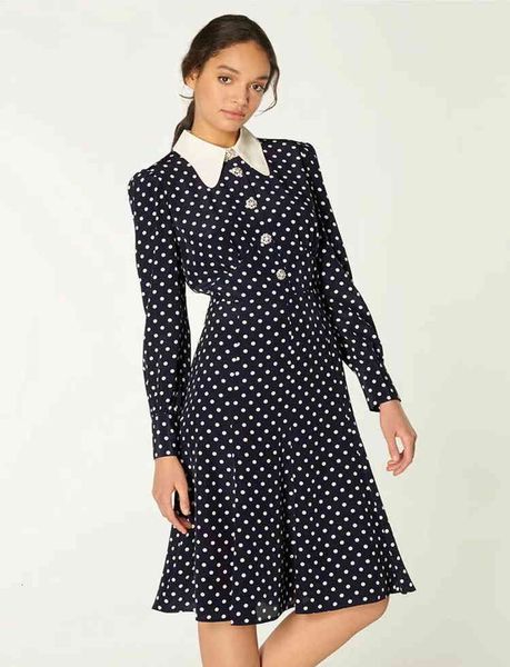 casual dresses spring hepburn style french temperament, slim waist, wave dot printed mulberry silk dress, Black;gray
casual dresses spring hepburn style french temperament, slim waist, wave dot printed mulberry silk dress, Black;gray