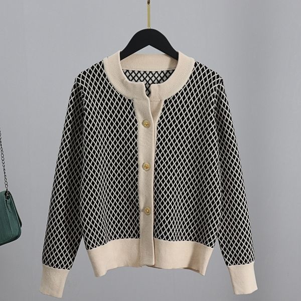 gigogou jacquard knit cardigan for women autumn winter single breasted argyle cardigan sweater soft chic female jacket coat y200915, White;black
gigogou jacquard knit cardigan for women autumn winter single breasted argyle cardigan sweater soft chic female jacket coat y200915, White;black