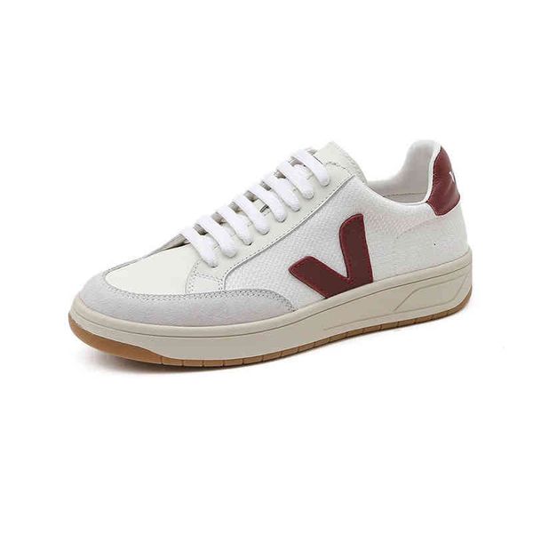 2022 star same leather white shoes song couple shoes casual flat soled shoes, Black
2022 star same leather white shoes song couple shoes casual flat soled shoes, Black