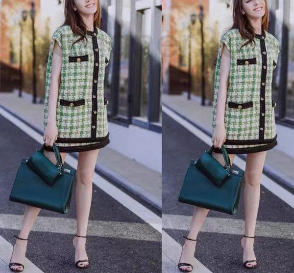 women's trench coats designer shenzhen nanyou high-end dili bar with the same small fragrance grid color matching round collar vest ori, Tan;black
women's trench coats designer shenzhen nanyou high-end dili bar with the same small fragrance grid color matching round collar vest ori, Tan;black