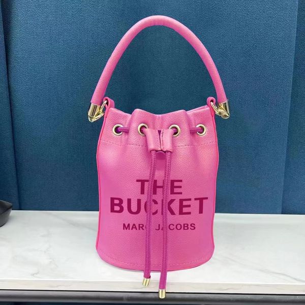2022 new european and american vintage bucket bag ob41 summer foreign trend hand-held cross-body bag
2022 new european and american vintage bucket bag ob41 summer foreign trend hand-held cross-body bag