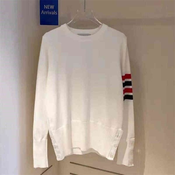 2022 factory wholesale new high version autumn fashion simple stripe leisure soft and comfortable contrast color youth couple sweater s5lc, White
2022 factory wholesale new high version autumn fashion simple stripe leisure soft and comfortable contrast color youth couple sweater s5lc, White