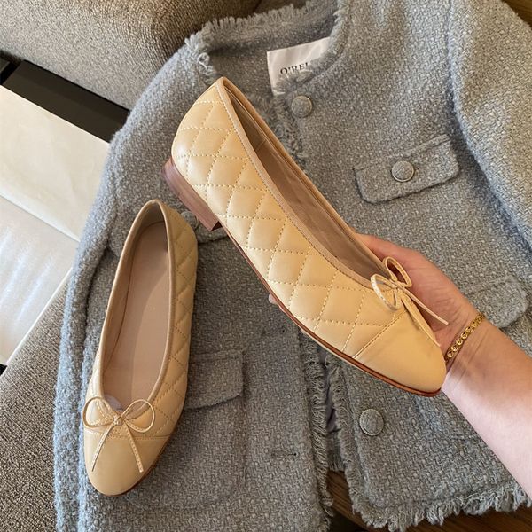 women designer bow-knot flat sandals luxury canvas fleece and patent-leather fabric fashion all-match wrap the heel dinner shoes apricot var, Black
women designer bow-knot flat sandals luxury canvas fleece and patent-leather fabric fashion all-match wrap the heel dinner shoes apricot var, Black