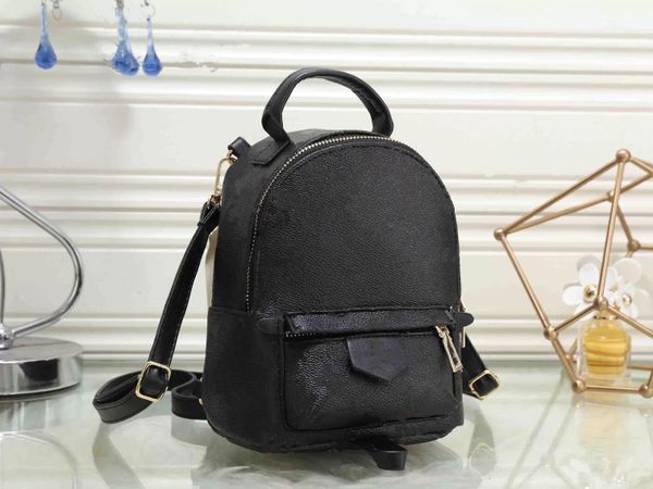 2022 fashion design backpack shoulder bag luxurys school bags women children leisure back pack travel outdoor knapsack totes pu leather
2022 fashion design backpack shoulder bag luxurys school bags women children leisure back pack travel outdoor knapsack totes pu leather