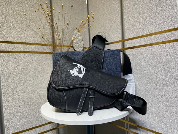 luxuries designers shoulder bags luxurys women handbags fashion bag celebrities party fashionable handbag purse for girlfriend or close frie
luxuries designers shoulder bags luxurys women handbags fashion bag celebrities party fashionable handbag purse for girlfriend or close frie