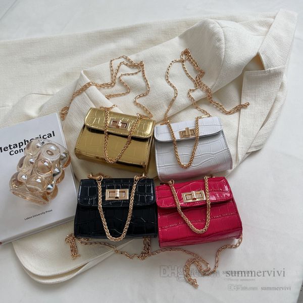 lady style children crocodile grain handbags girls metals buckle chain single shoulder bag kids all matching messenger princess bags q7853, Black
lady style children crocodile grain handbags girls metals buckle chain single shoulder bag kids all matching messenger princess bags q7853, Black