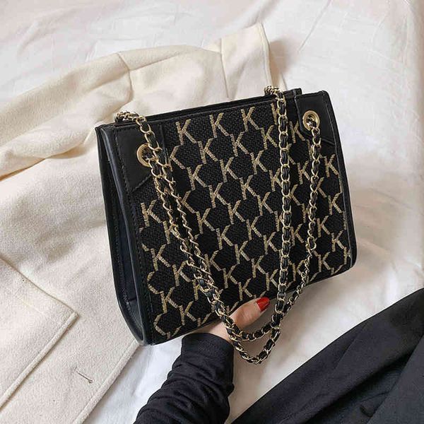 large capacity tote women's new fashion letter printed one shoulder leather bags fashion designer handbag
large capacity tote women's new fashion letter printed one shoulder leather bags fashion designer handbag