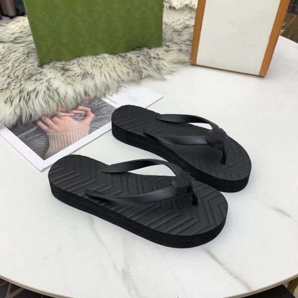 womens slippers designer sandals for women slides leather slides ladies flip flops red with dust bag fashion beach outdoor sexy, Black
womens slippers designer sandals for women slides leather slides ladies flip flops red with dust bag fashion beach outdoor sexy, Black