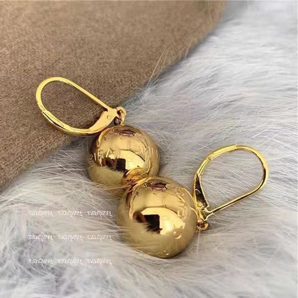 saijia new ball earrings necklace golden ball high sense fashion french clavicle chain round
saijia new ball earrings necklace golden ball high sense fashion french clavicle chain round