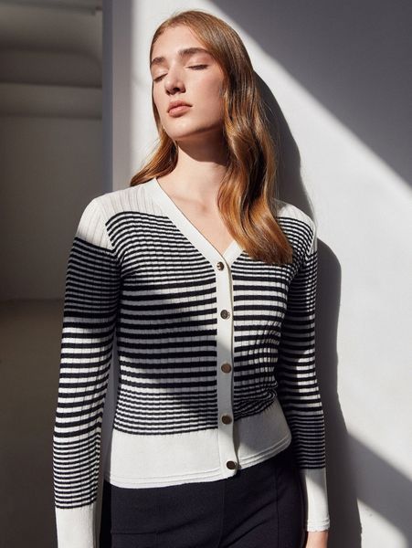 motf premium wool-mix slim cardigan q0p1#, White;black
motf premium wool-mix slim cardigan q0p1#, White;black