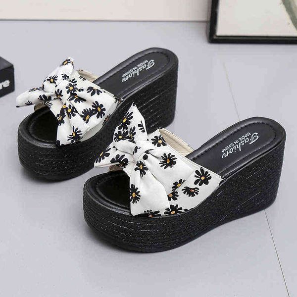 2022 women sandals platform sandals shoes women summer sandals slipper indoor outdoor beach shoes female bow bling slippers y220531, Black
2022 women sandals platform sandals shoes women summer sandals slipper indoor outdoor beach shoes female bow bling slippers y220531, Black