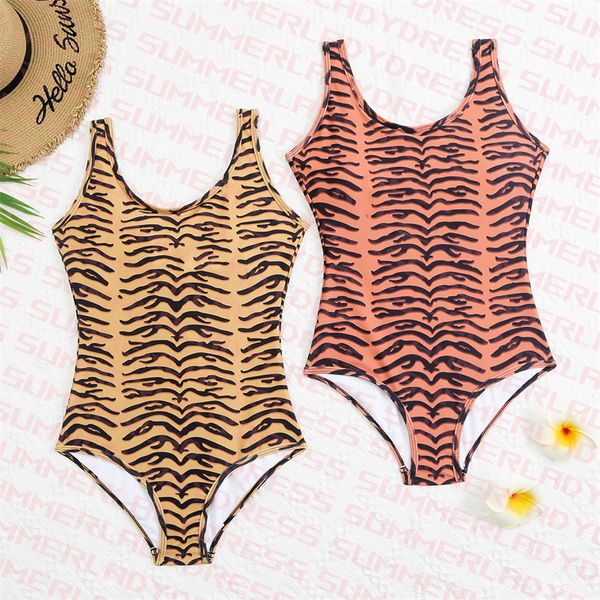 leopard print one piece swimwear padded beachwear backless sling bathing suit outdoor holiday swimsuit, White;black
leopard print one piece swimwear padded beachwear backless sling bathing suit outdoor holiday swimsuit, White;black