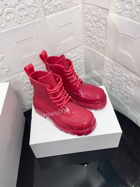 new loose boots platform casual shoes men's and women's designer sneakers knitted breathable solesole outdoor lightweight trainer, Black
new loose boots platform casual shoes men's and women's designer sneakers knitted breathable solesole outdoor lightweight trainer, Black