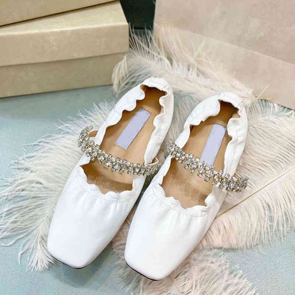 sandals in the autumn of , style square head ballet shoes are elastic, wrinkled, flat bottomed, and women's casual single, Black
sandals in the autumn of , style square head ballet shoes are elastic, wrinkled, flat bottomed, and women's casual single, Black
