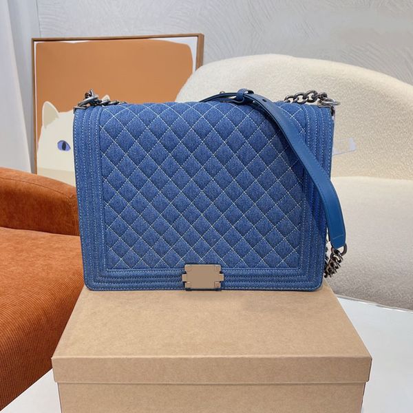 2022ss boys flap bag denim canvas silver hardware chain classic quilted plaid crossbody shoulder bag designer luxury ladies large capacity t
2022ss boys flap bag denim canvas silver hardware chain classic quilted plaid crossbody shoulder bag designer luxury ladies large capacity t