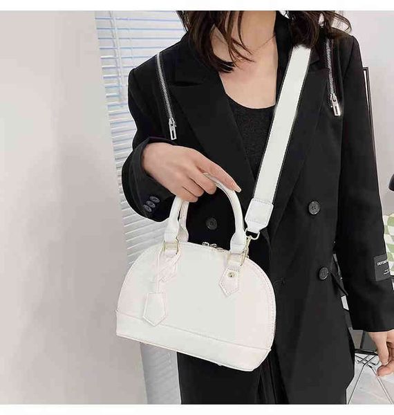 purses outlet new shell women's 2022 spring hand popular solid color sling one shoulder texture messenger bag
purses outlet new shell women's 2022 spring hand popular solid color sling one shoulder texture messenger bag
