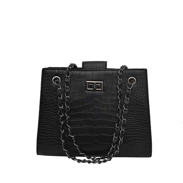 fashion women's new high-quality versatile bag luxury designer set hand winter shoulder bag pattern small square
fashion women's new high-quality versatile bag luxury designer set hand winter shoulder bag pattern small square