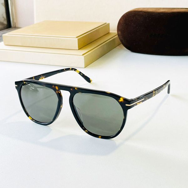 sunglasses mens ford retro full frame outdoor multifunctional protective tf835 mens glasses r luxury sunglassess with original box, White;black
sunglasses mens ford retro full frame outdoor multifunctional protective tf835 mens glasses r luxury sunglassess with original box, White;black