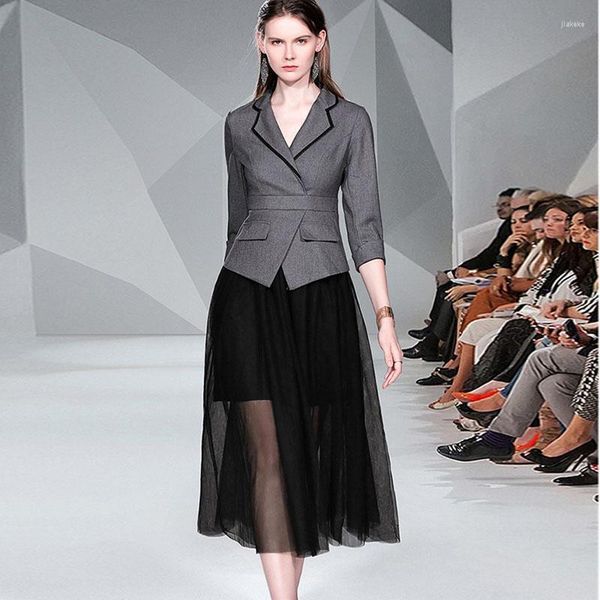 runway fashion designer spring autumn midi mesh patchwork blazers women clothes elegant lady office party plus size vestido casual, Black;gray
runway fashion designer spring autumn midi mesh patchwork blazers women clothes elegant lady office party plus size vestido casual, Black;gray