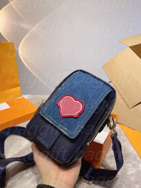 designer denim mini phone purse camera bags crossbody shoulder handbag nigo love wallet pockets multicolor flower printing luxurys, Red;black
designer denim mini phone purse camera bags crossbody shoulder handbag nigo love wallet pockets multicolor flower printing luxurys, Red;black