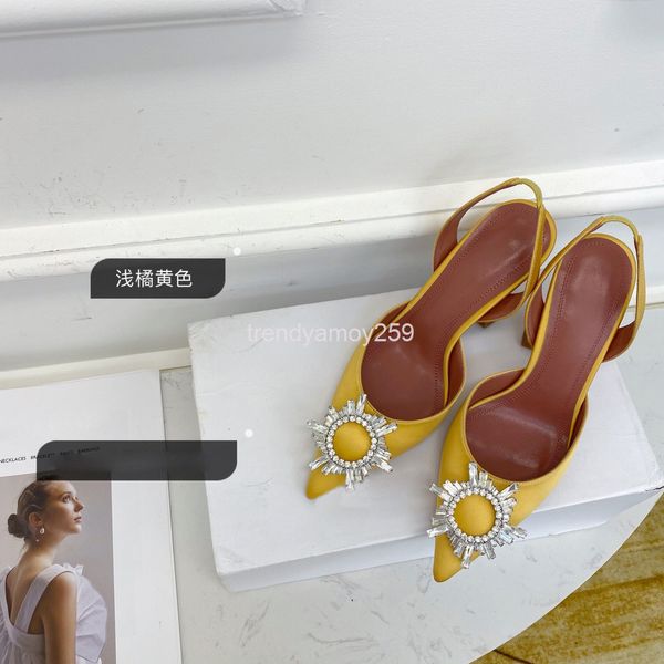 slippers pointed high-heeled women's shoes sunflower diamond buckle baotou wine cup heel fashion sandals, Black
slippers pointed high-heeled women's shoes sunflower diamond buckle baotou wine cup heel fashion sandals, Black