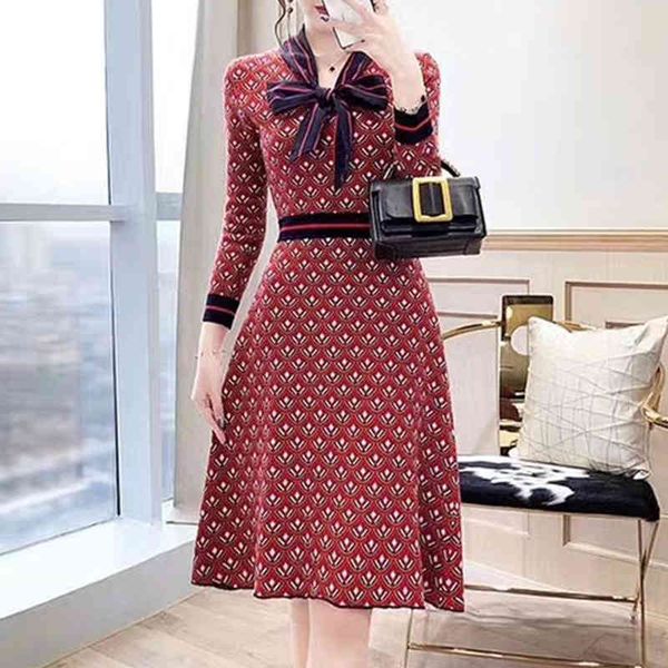 casual dresses boutique women's clothing autumn and winter v-neck lace up long sleeve big swing slim temperament knitted dress, Black;gray
casual dresses boutique women's clothing autumn and winter v-neck lace up long sleeve big swing slim temperament knitted dress, Black;gray