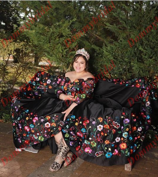 2022 black colorful flower embroidery ball gown quinceanera dresses plus size puffy off the shoulder charro long sleeve xv party prom dress, Blue;red
2022 black colorful flower embroidery ball gown quinceanera dresses plus size puffy off the shoulder charro long sleeve xv party prom dress, Blue;red