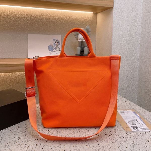 italy brand classic handbags beach bags nylon large capacity shopping totes women shoulder bag fashion elling handbag luxurys designers bag
italy brand classic handbags beach bags nylon large capacity shopping totes women shoulder bag fashion elling handbag luxurys designers bag
