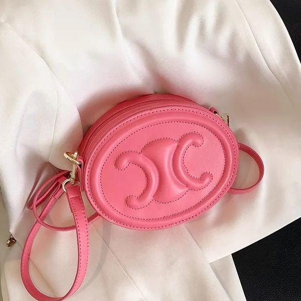 fashion ellipse shoulder bags comfortable simple generous and versatile collocation handbag mobile phone bag
fashion ellipse shoulder bags comfortable simple generous and versatile collocation handbag mobile phone bag