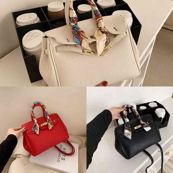 women's new fashion portable leather shoulder s for women summer lady clutch crossbody
women's new fashion portable leather shoulder s for women summer lady clutch crossbody